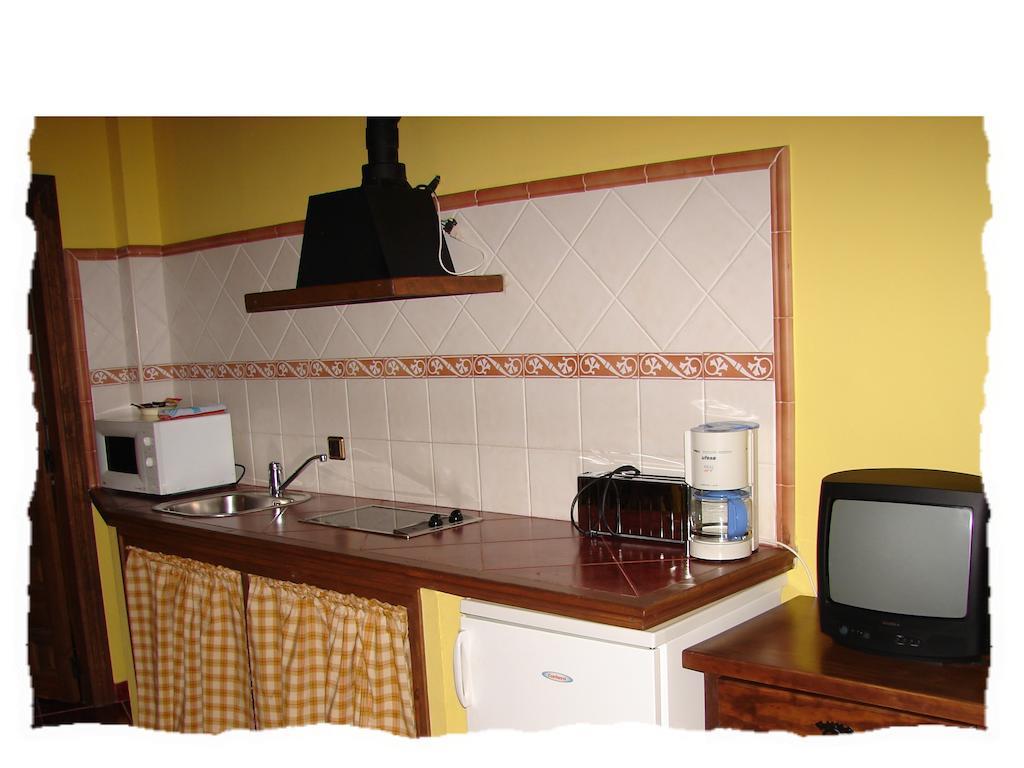 La Boticaria Casa Rural Apartamento Descargamaría Værelse billede