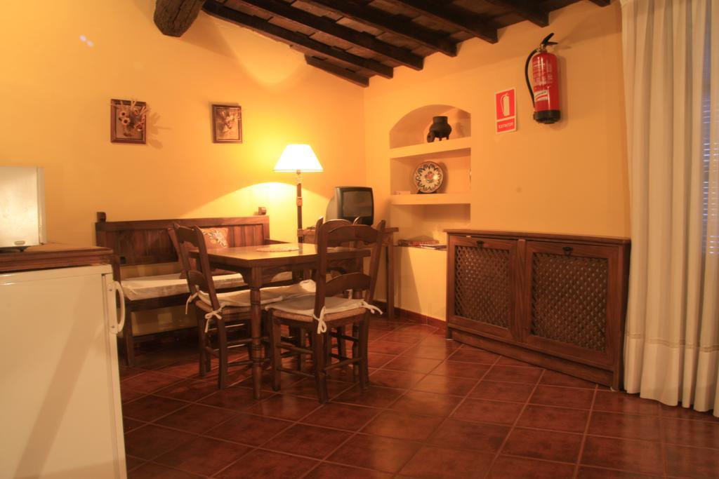 La Boticaria Casa Rural Apartamento Descargamaría Eksteriør billede