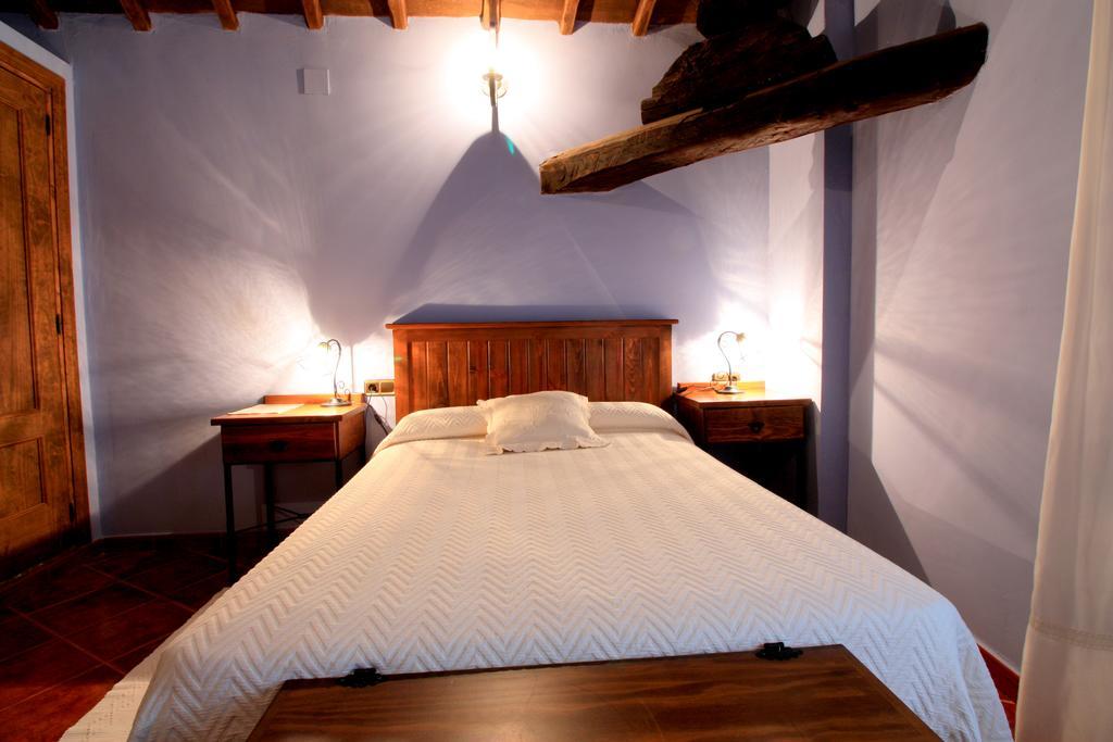 La Boticaria Casa Rural Apartamento Descargamaría Eksteriør billede
